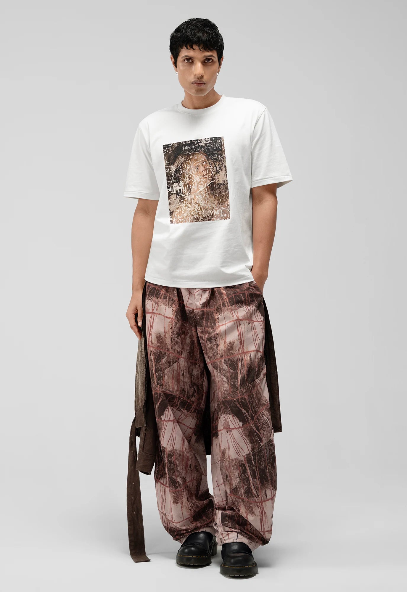 Vandal Relaxed Tee in White