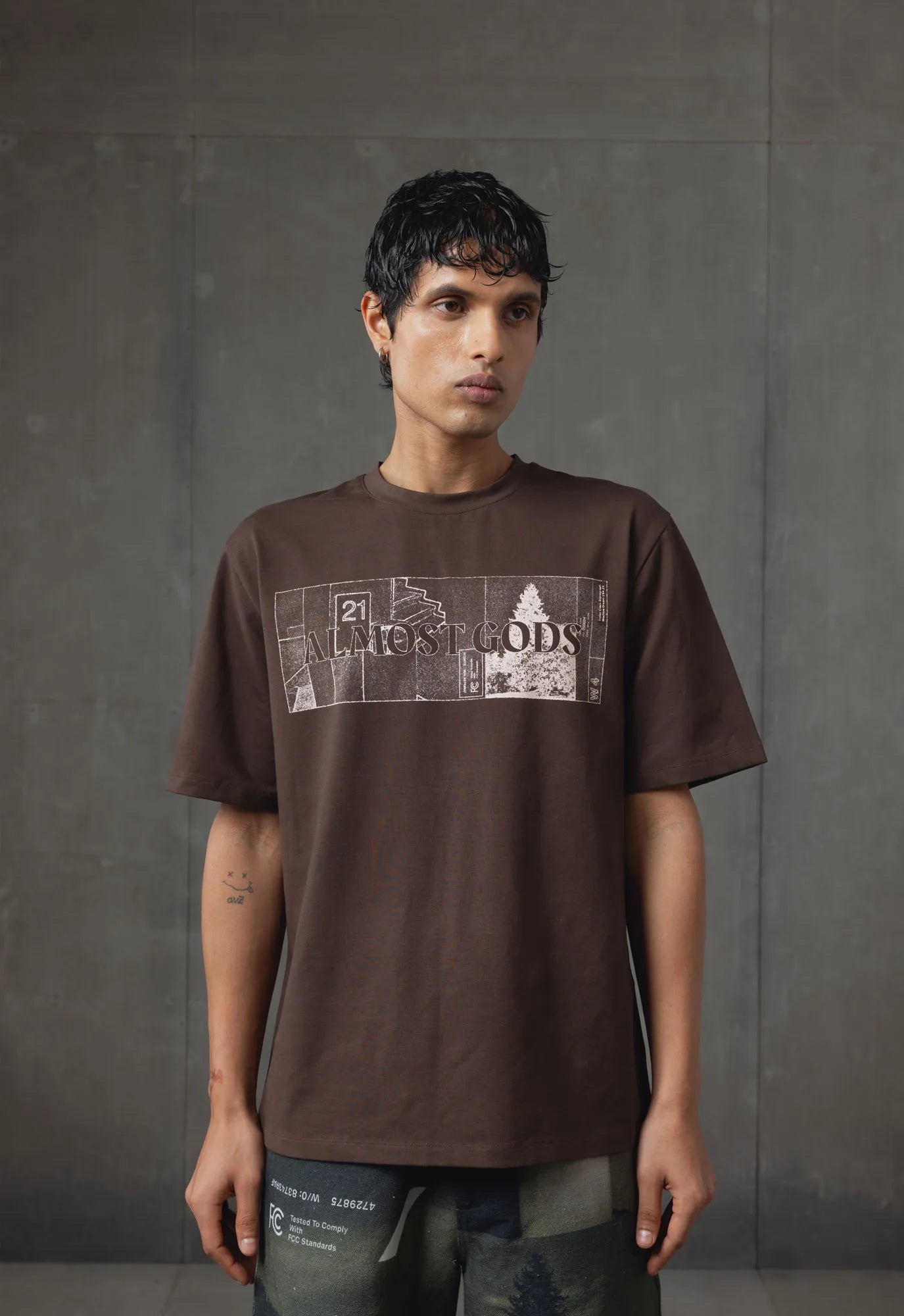 System Relaxed Tee in Brown