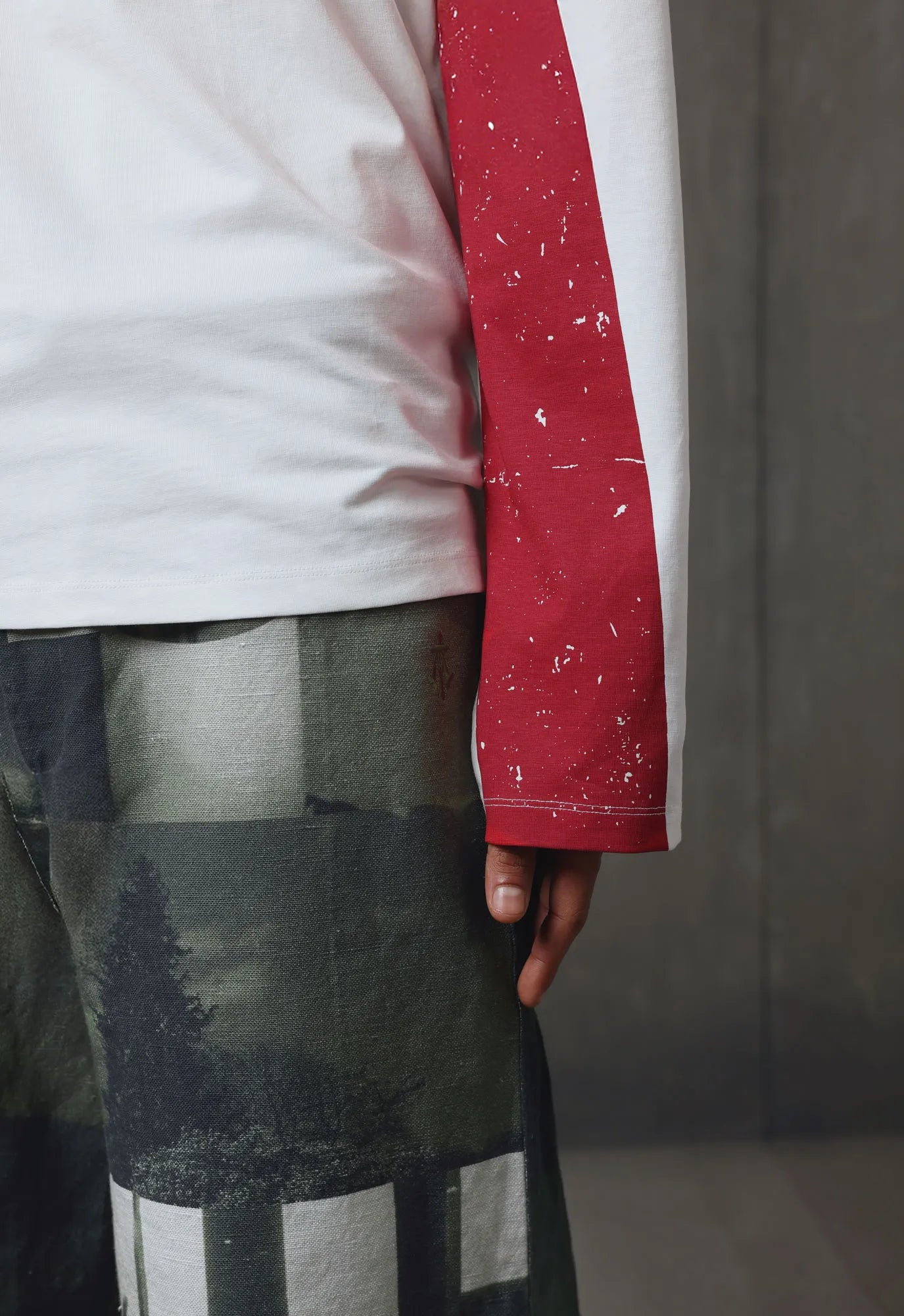 Debris Long Sleeve Relaxed Tee