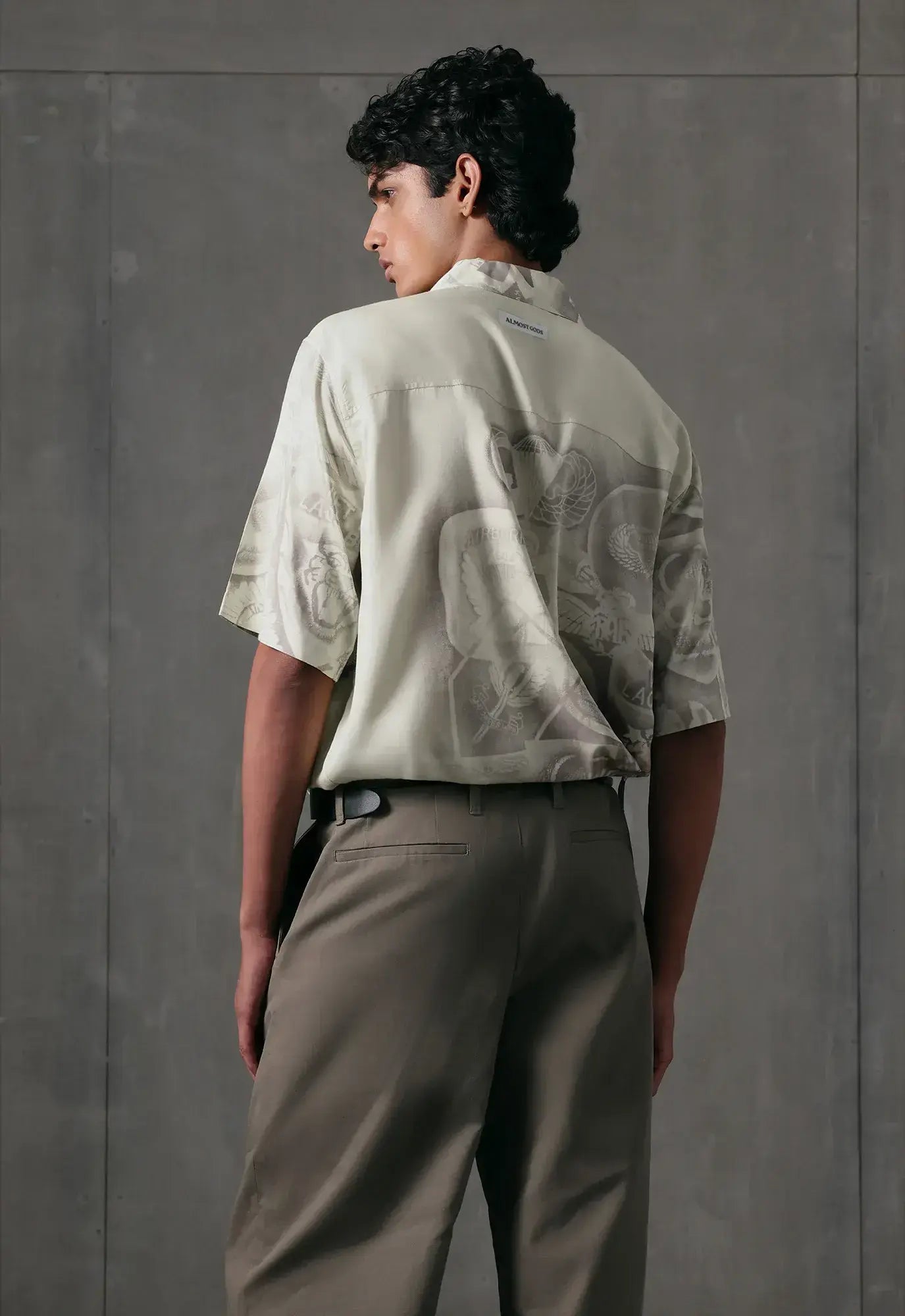Aegis Relaxed Shirt in Brown