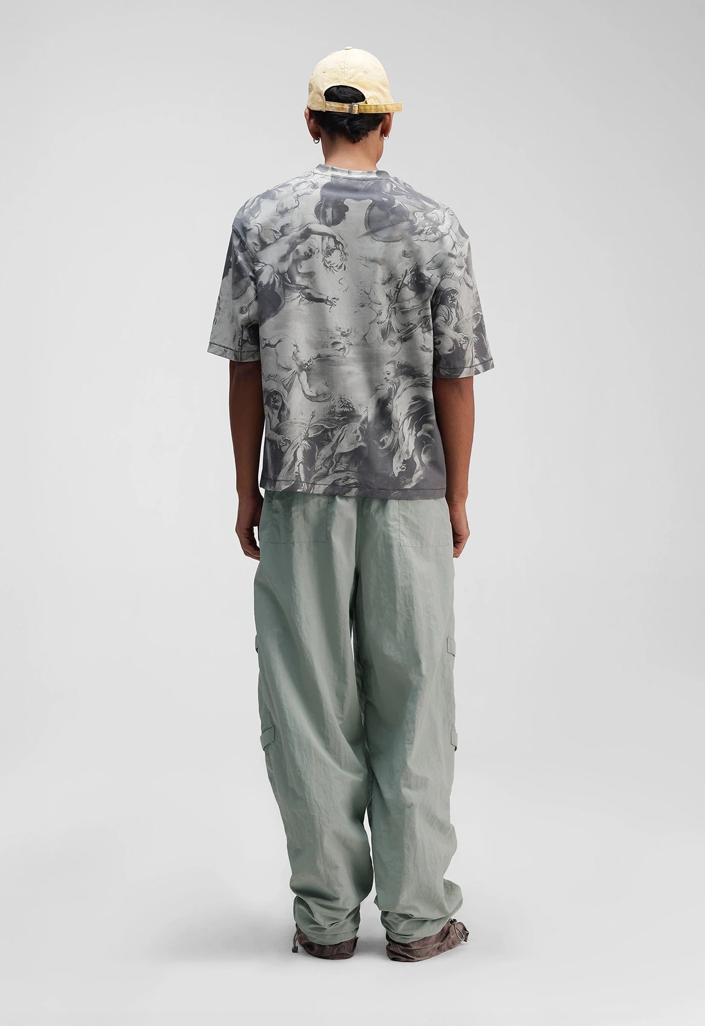 Ascension Relaxed Tee in Grey