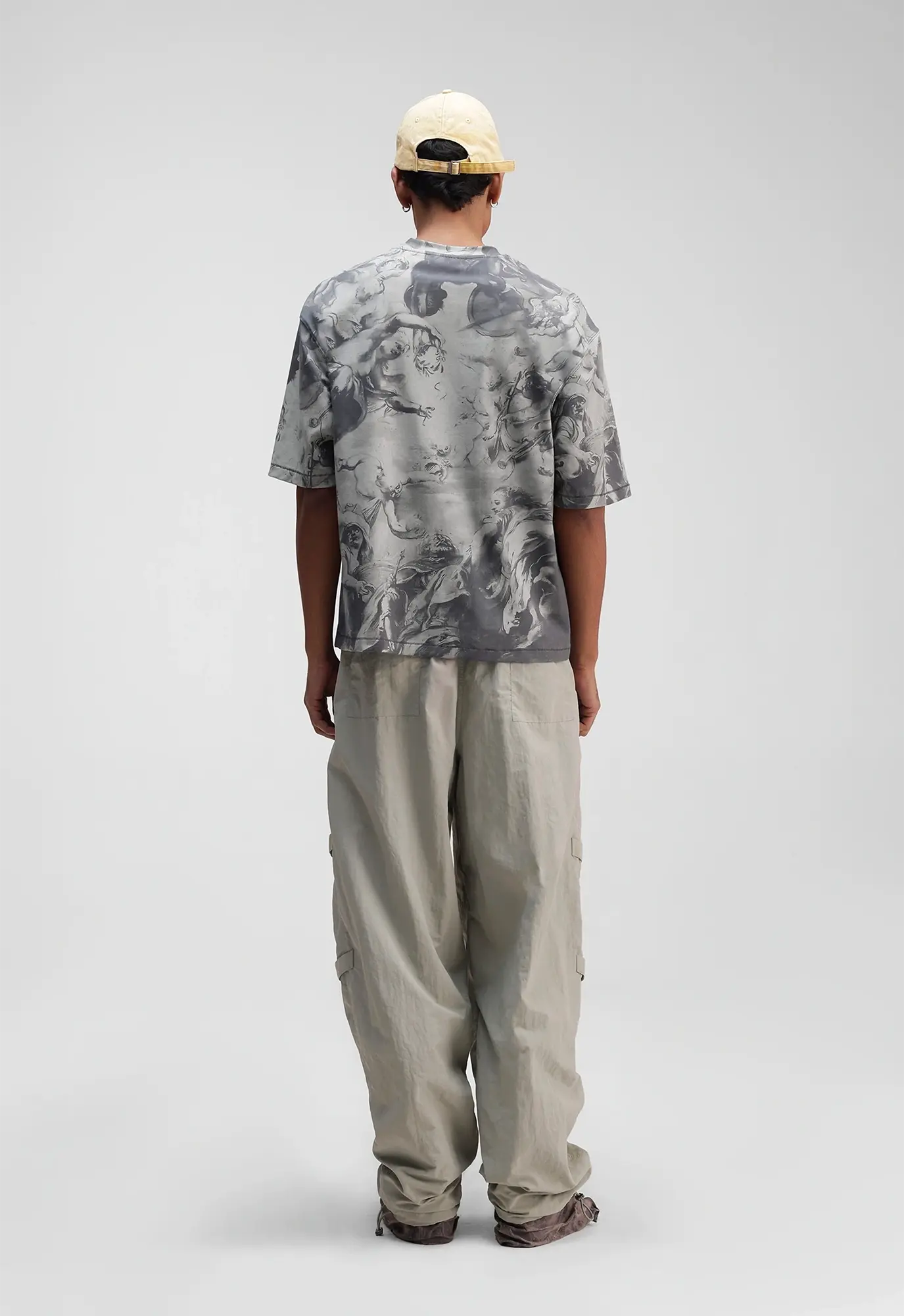 Ascension Relaxed Tee in Grey