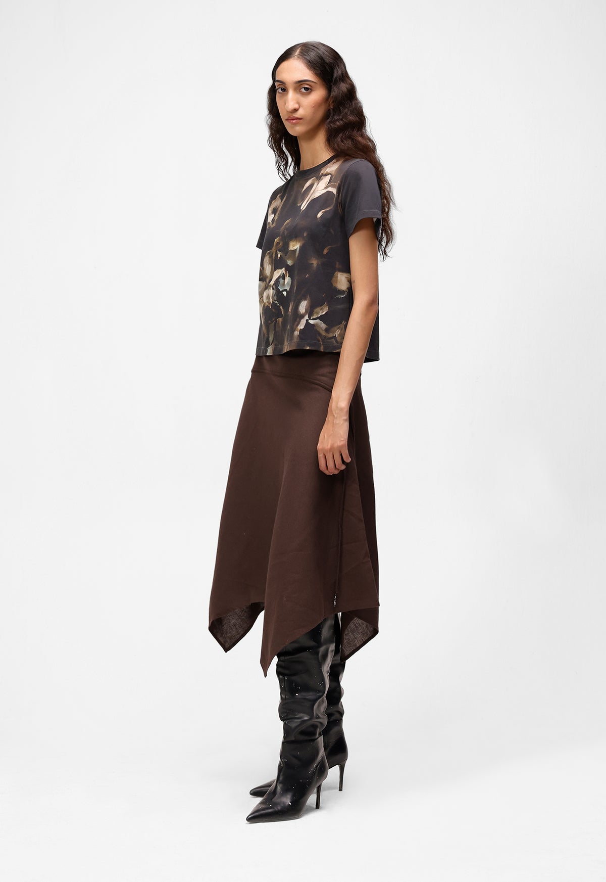 Lilies Print Relaxed Tee