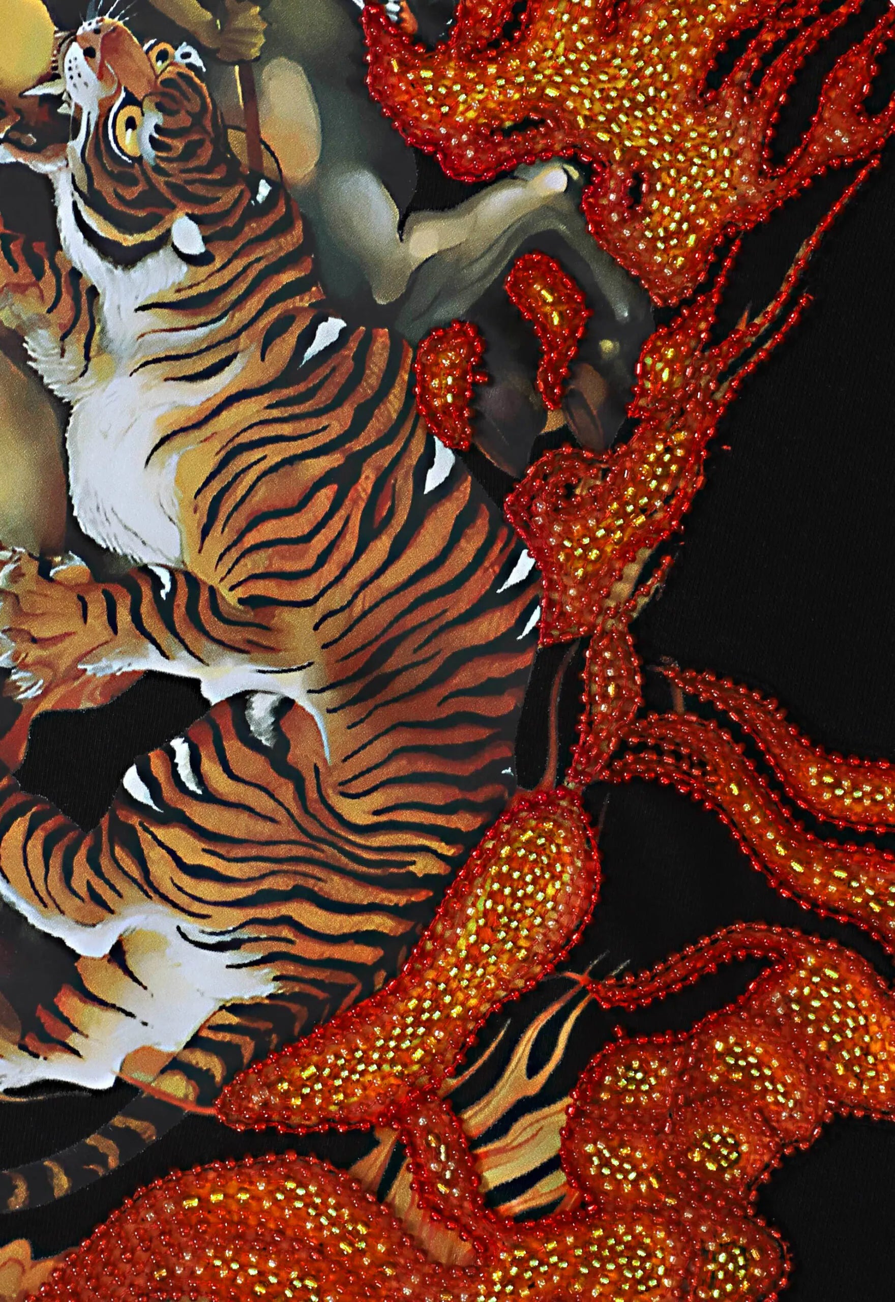 Dynamis Hand Embroidered Kardana Hoodie In Black