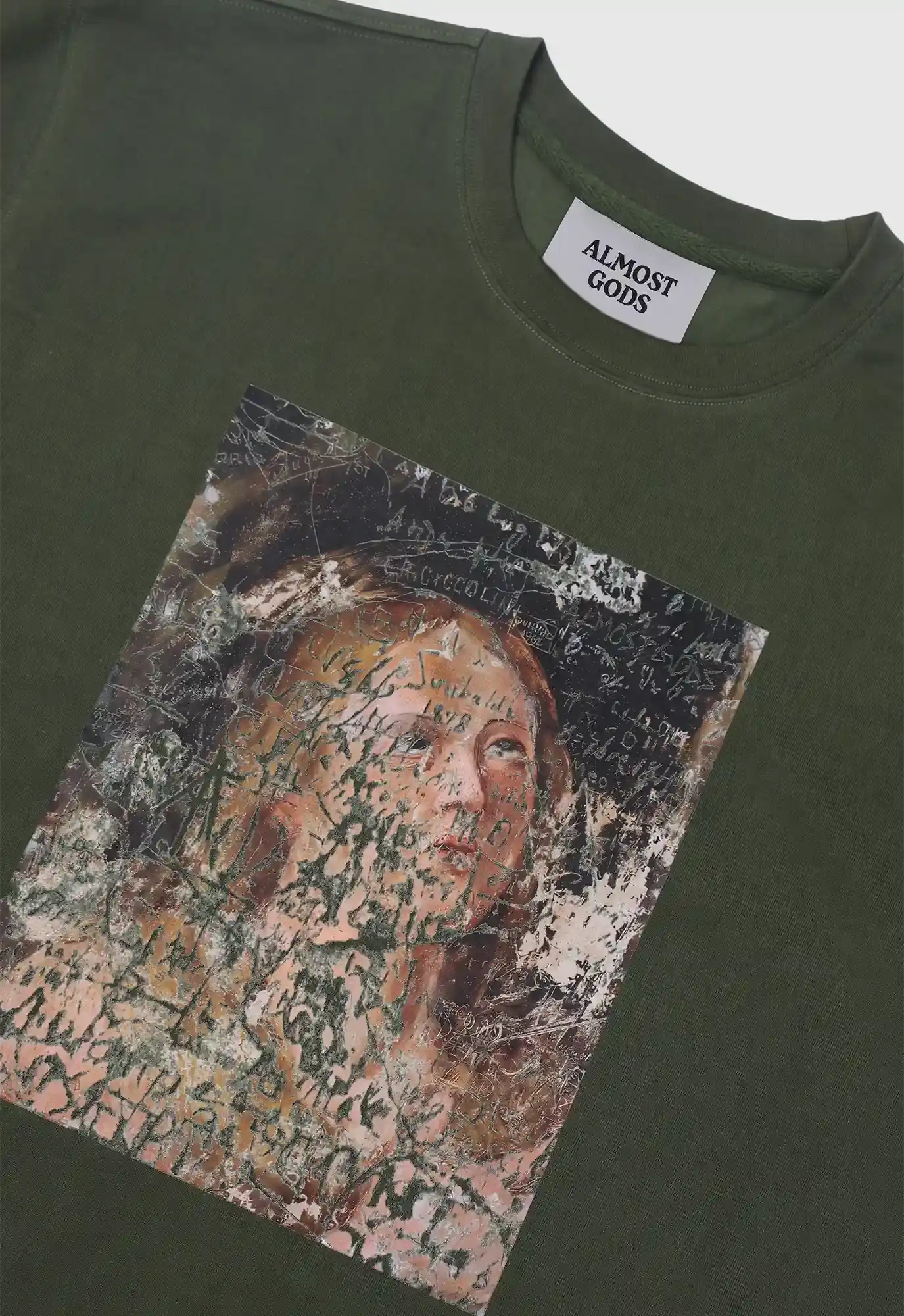 Vandal Relaxed Tee in Olive